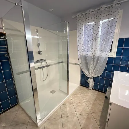 Renovee Avec Piscine, Proche Mer Et Commerces, Grand Jardin, Bbq/plancha, Parking Multiple, 10 Pers. - Fr-1-800-2 Vila Le Grau-dʼAgde